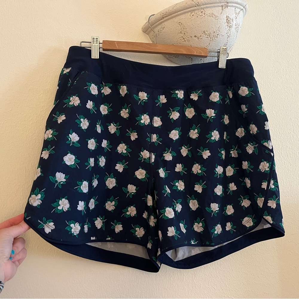 Draper James Board Shorts